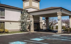 Quality Inn & Suites Nj State Capital Area